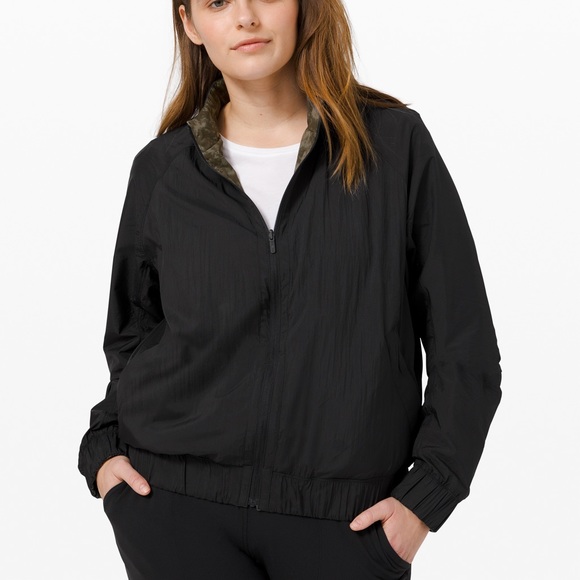 Reversible Lululemon bombs away bomber jacket sz 2 - Picture 1 of 9